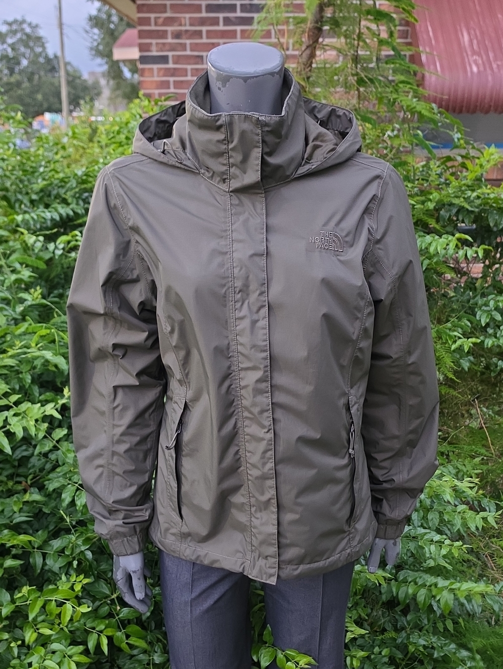 The North Face Antora Jacket Hooded Gray Jacket Size Medium
